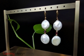 Pearl and 18k gold earrings mixed with ruby